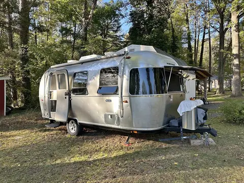 2020 Airstream Bambi FB22 — photo 1