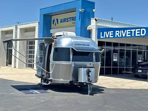 2021 Airstream Caravel — photo 1