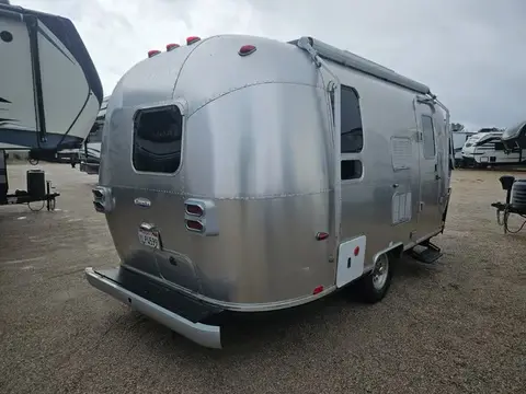 2004 Airstream International CCD — photo 3