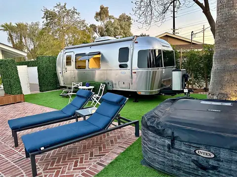 2023 Airstream Flying Cloud 23FB — photo 1