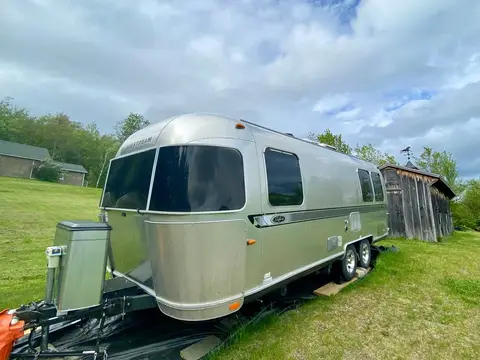 2008 Airstream Safari FB Special Edition 25 ft — photo 2