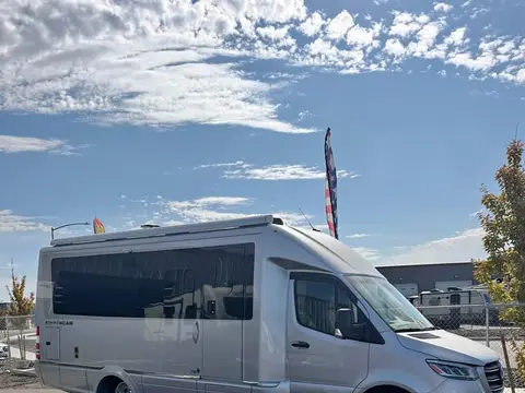 2023 Airstream Atlas murphy suite — photo 1