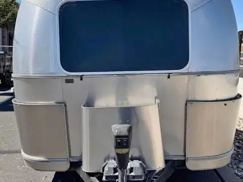 2003 Airstream Bambi 16 ft — photo 3