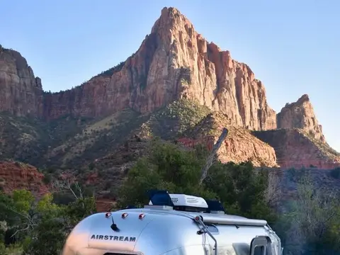 2019 Airstream Flying Cloud — photo 5