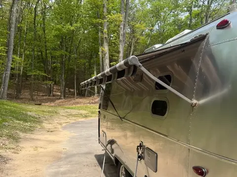 2021 Airstream Globetrotter — photo 3