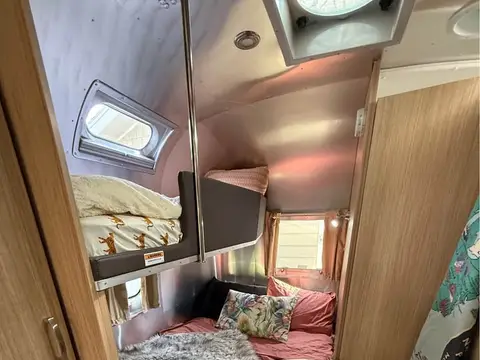 2018 Airstream Flying Cloud 23CBB with Bunk — photo 5