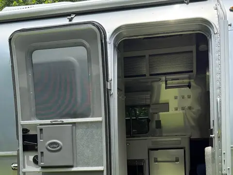 2020 Airstream Bambi — photo 4