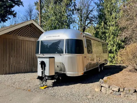2023 Airstream Flying Cloud 25FB — photo 3