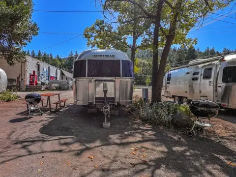 2019 Airstream Flying Cloud cch 23 ft — photo 3