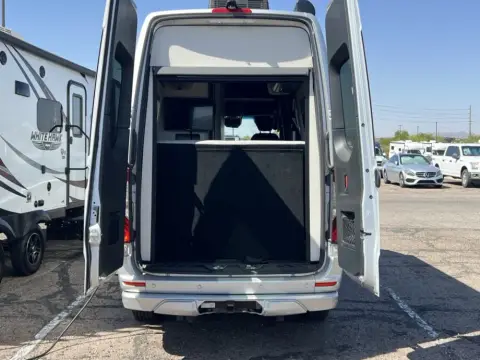 2024 Airstream Interstate 19SE — photo 2