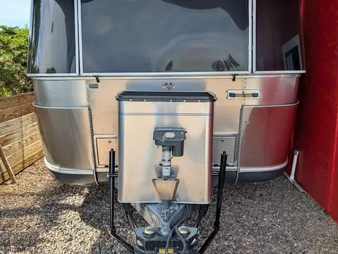 2002 Airstream Classic 31 ft — photo 2