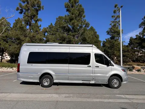 2021 Airstream Interstate — photo 3