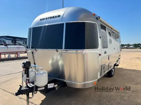 2026 Airstream Caravel 20FB — photo 3