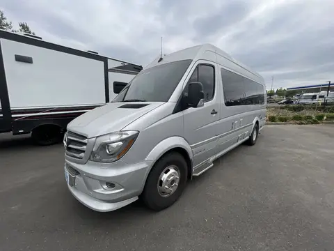 2019 Airstream Interstate — photo 5