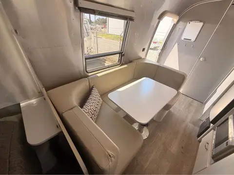 2019 Airstream Sport 22FB — photo 5