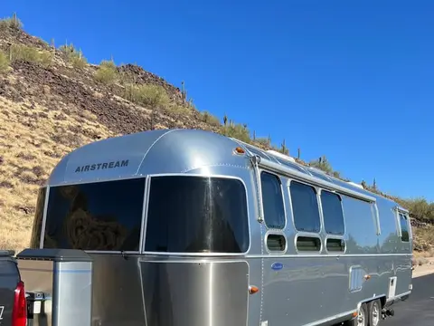 2014 Airstream Classic 31 ft — photo 3