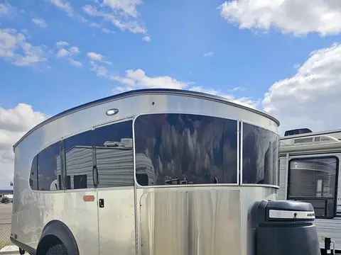 2021 Airstream Basecamp X — photo 1