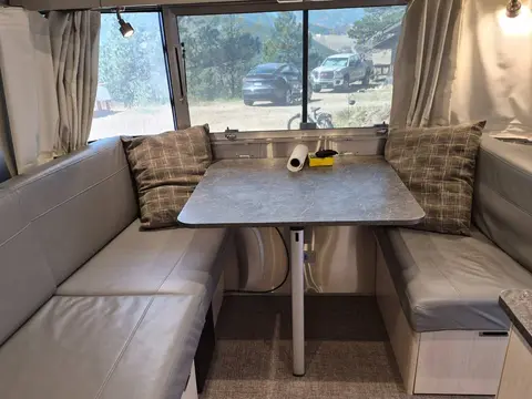 2022 Airstream Flying Cloud 25 25 ft — photo 4