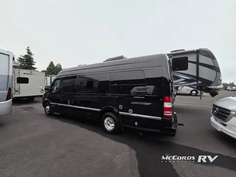 2019 Airstream Interstate Grand Tour EXT Std. Model — photo 5