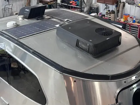 2025 Airstream Basecamp X 16X — photo 5