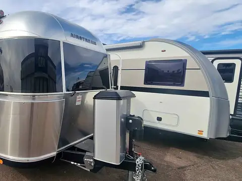 2020 Airstream Classic 30RB Twin — photo 1