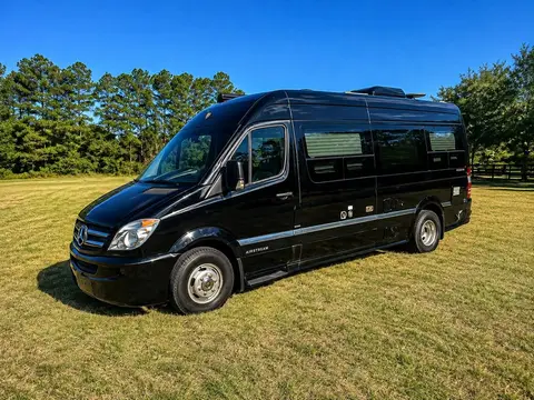2012 Airstream Interstate — photo 3