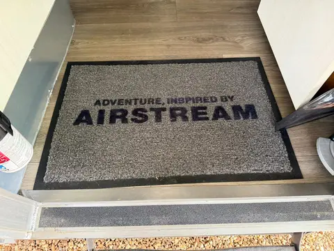 2019 Airstream Bambi Sport — photo 2