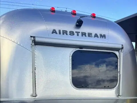 2020 Airstream Caravel — photo 3