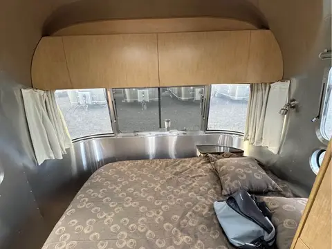 2017 Airstream Flying Cloud — photo 4