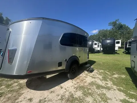 2027 Airstream Basecamp Xe 20Xe — photo 3