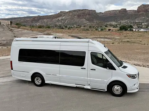 2020 Airstream Interstate 24GT — photo 1