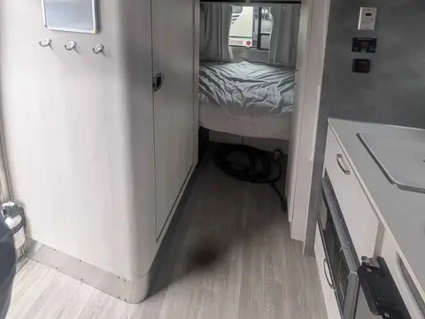 2020 Airstream Bambi 16RB — photo 4