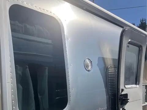 2006 Airstream Bambi Anniversary Edition — photo 5