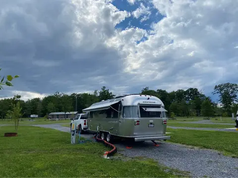 2023 Airstream Flying Cloud — photo 5