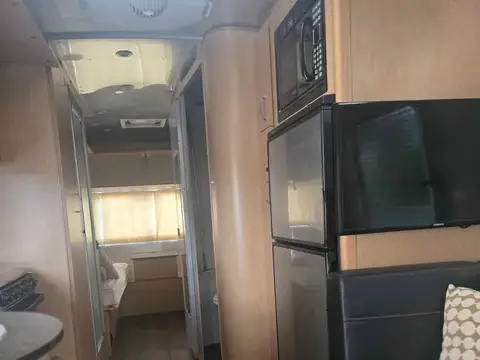 2014 Airstream flying coud — photo 5