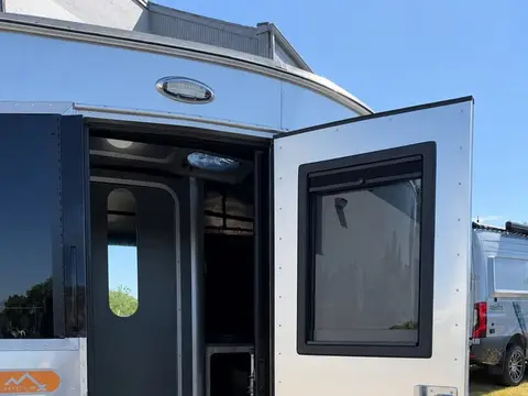 2022 Airstream Basecamp X — photo 5