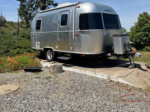 2022 Airstream Bambi 19CB — photo 1