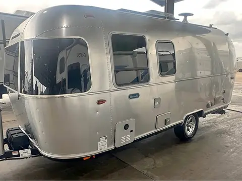 2023 Airstream Bambi 22FB — photo 1