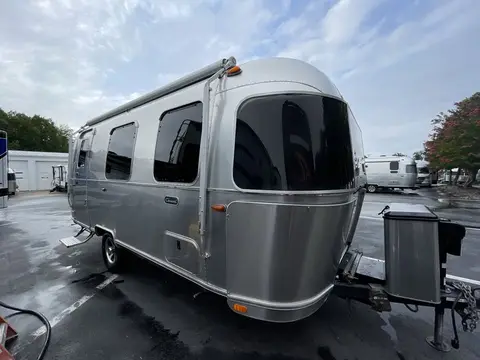 2023 Airstream Caravel 22FB — photo 4