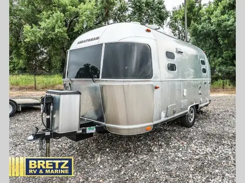 2021 Airstream Caravel — photo 2