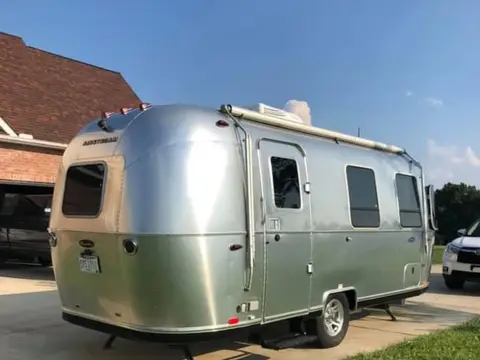 2017 Airstream Bambi — photo 2