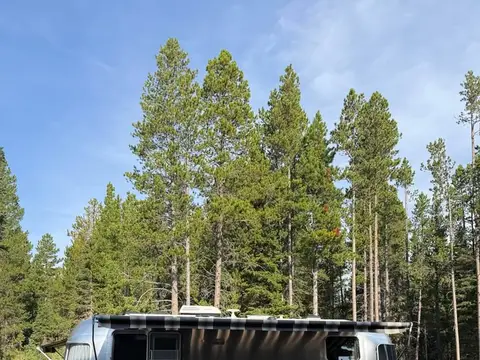 2021 Airstream Globetrotter 27 ft — photo 1