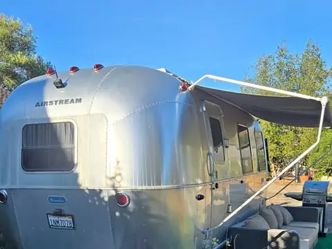 2021 Airstream Bambi — photo 2