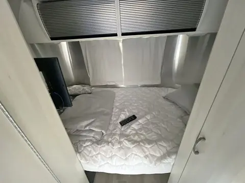 2024 Airstream Bambi 16RB — photo 3