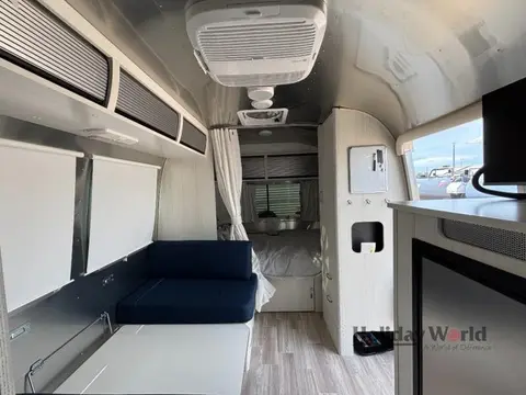2025 Airstream Bambi 20FB — photo 5