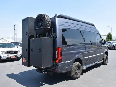 2025 Airstream Interstate 19 E — photo 4