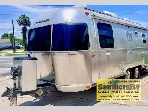 2020 Airstream Flying Cloud 23FB; — photo 3