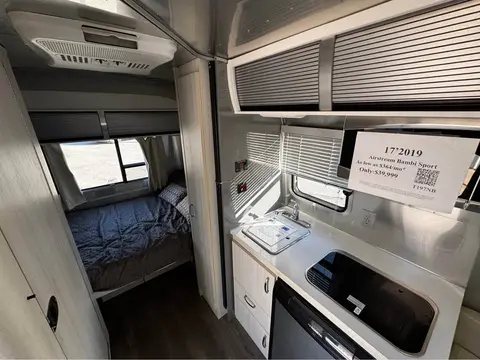2019 Airstream Bambi Sport 16RB — photo 4