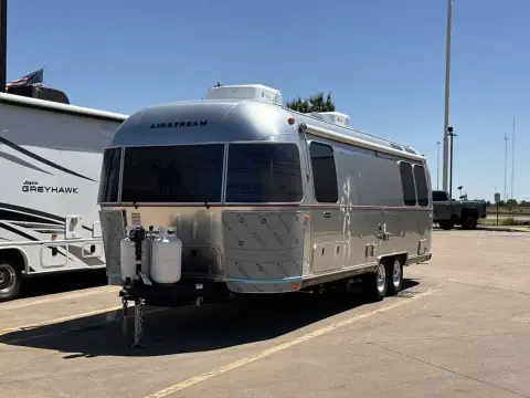 2027 Airstream Stetson + 6666 Special Edition 27FB — photo 2