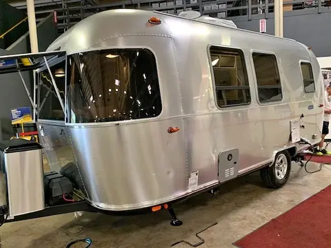 2021 Airstream Bambi 20 ft — photo 1